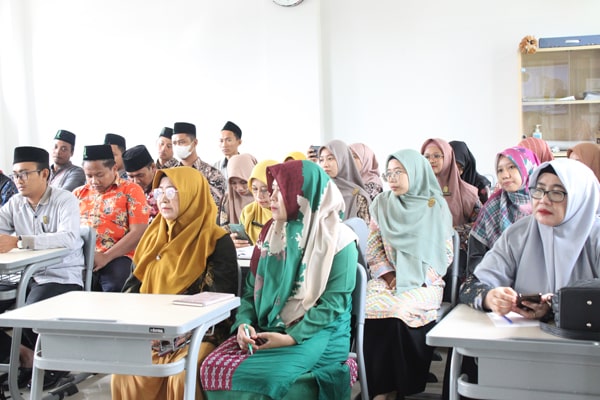 Manajemen Pondok Pesantren Tahfidz Unggul