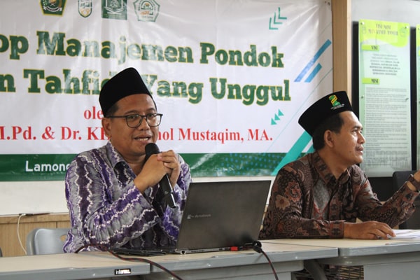 Manajemen Pondok Pesantren Tahfidz Unggul
